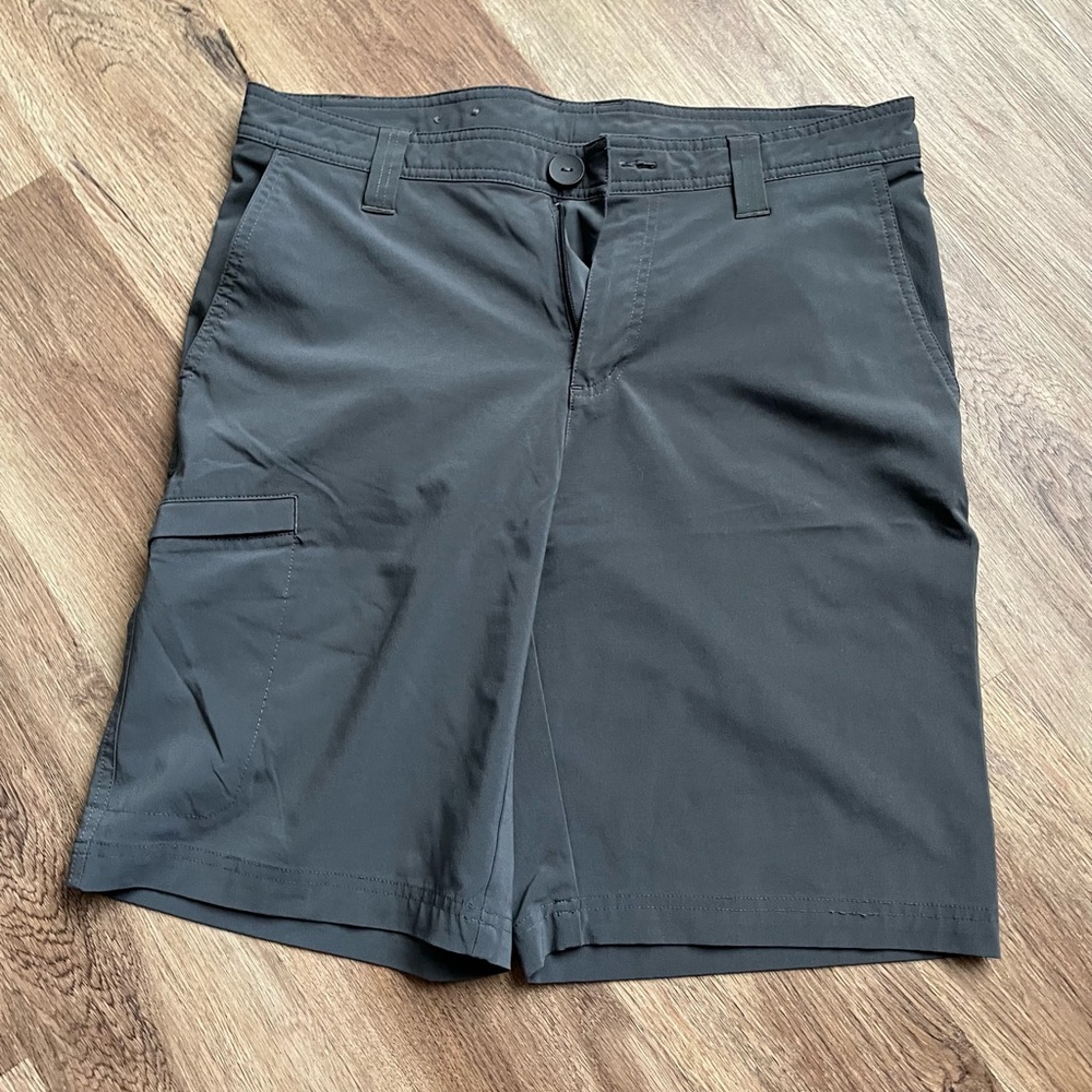 GUC Columbia Mesh Lined Hybrid Shorts